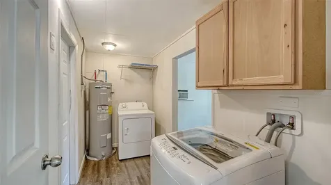 209 Briggs Court Sarasota FL 34237