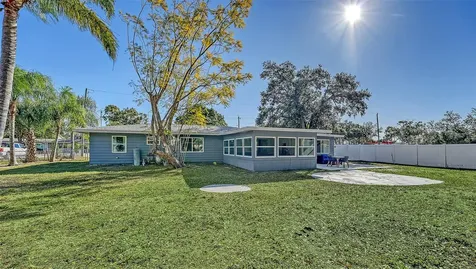 209 Briggs Court Sarasota FL 34237