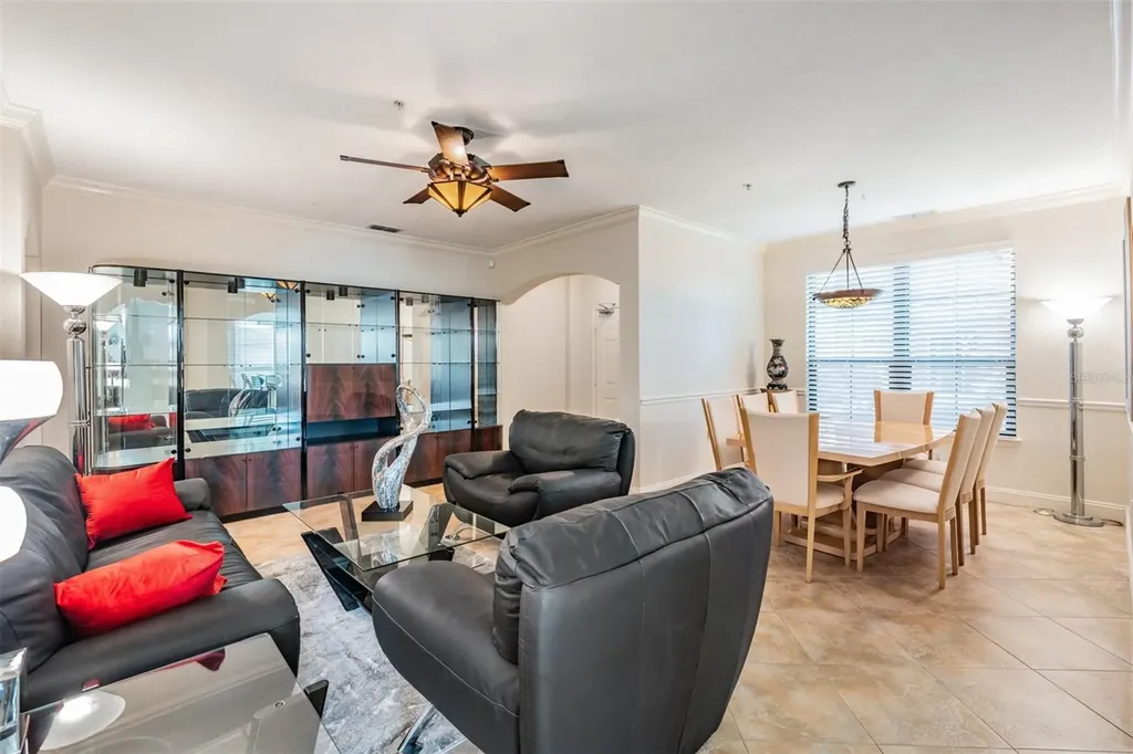 2733 Via Cipriani Clearwater FL 33764