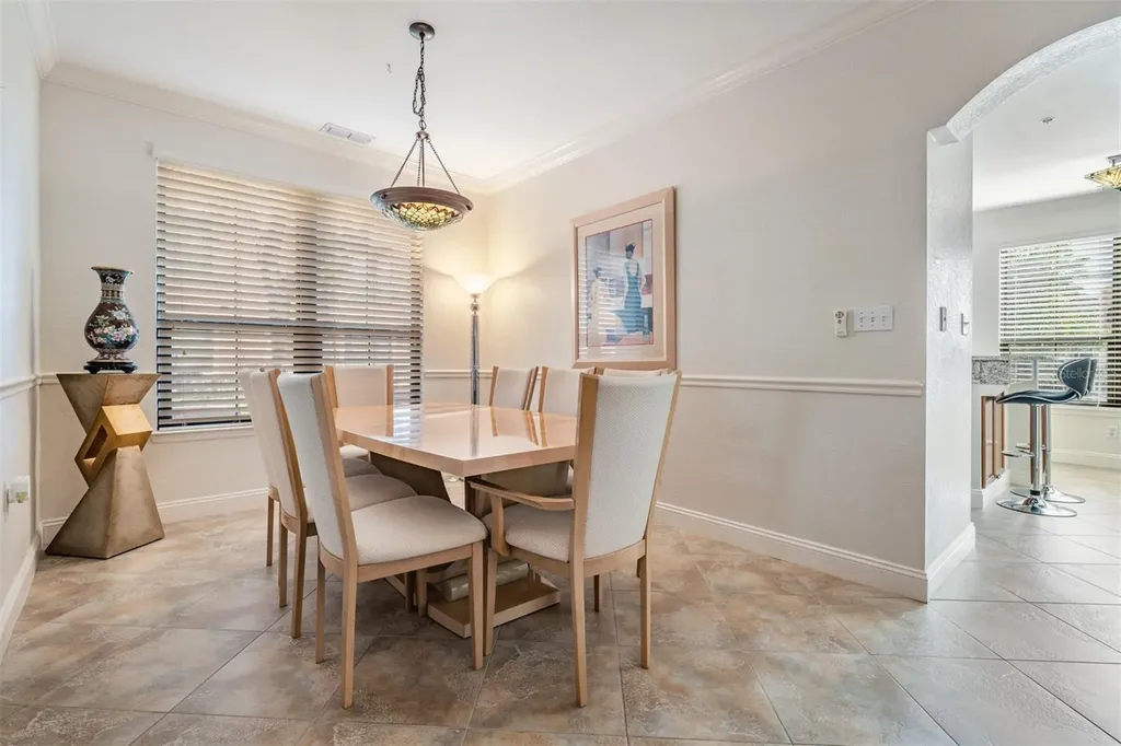 2733 Via Cipriani Clearwater FL 33764