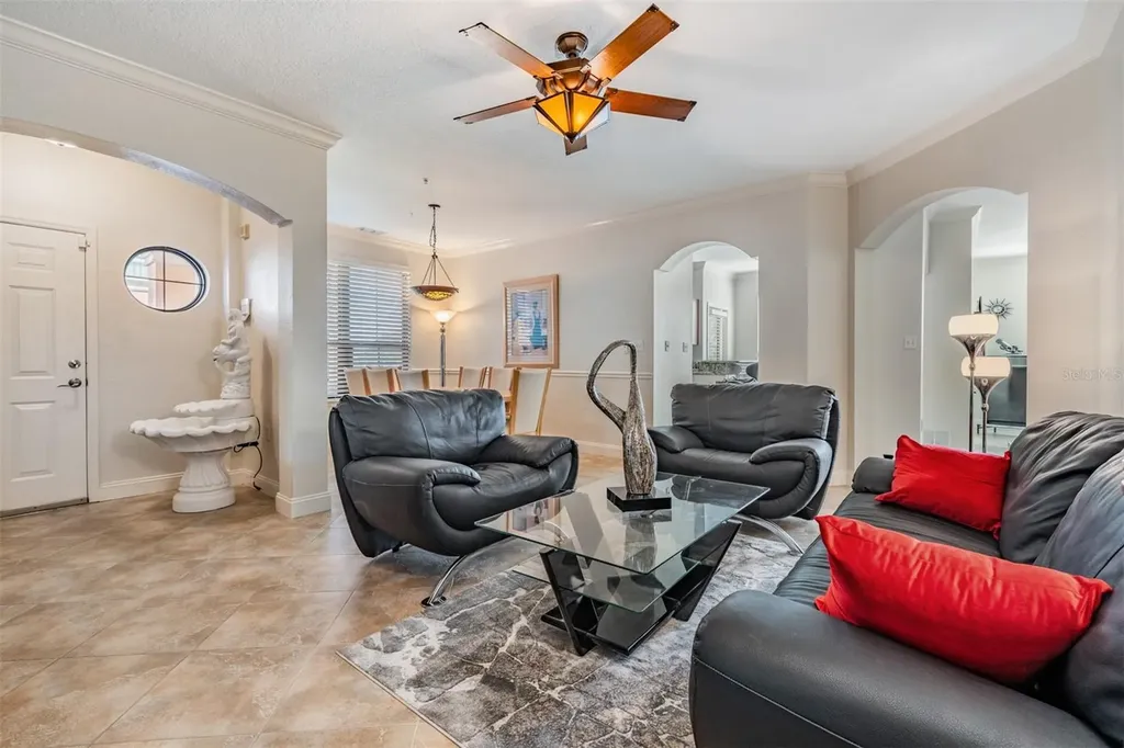 2733 Via Cipriani Clearwater FL 33764