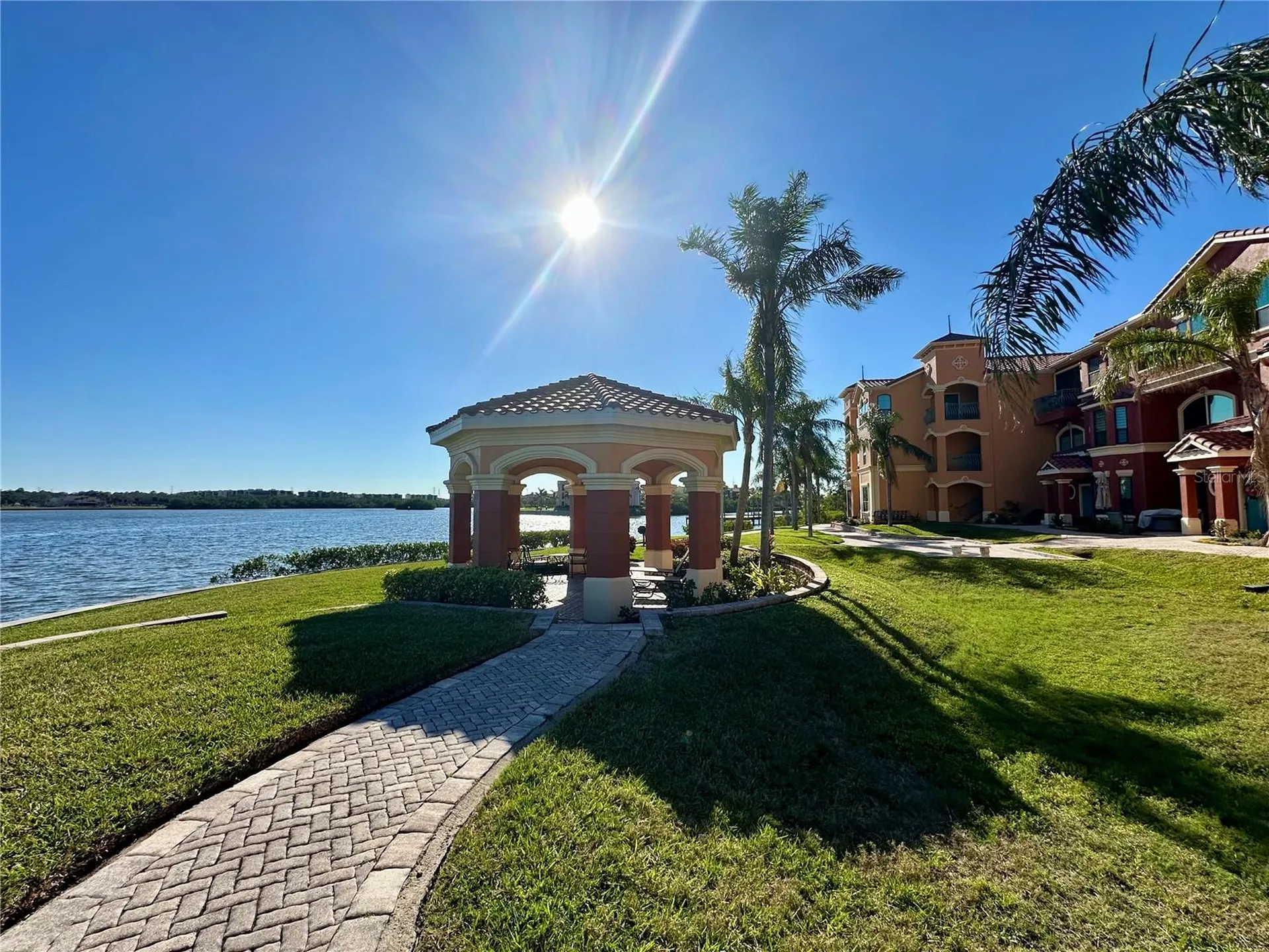 2733 Via Cipriani Clearwater FL 33764