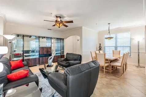 2733 Via Cipriani Clearwater FL 33764