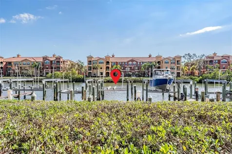 2733 Via Cipriani Clearwater FL 33764