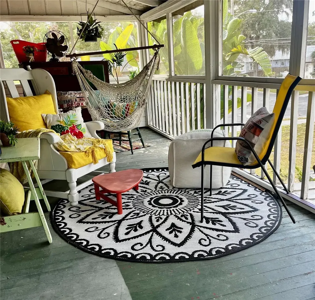 908 N Clayton Street Mount Dora FL 32757