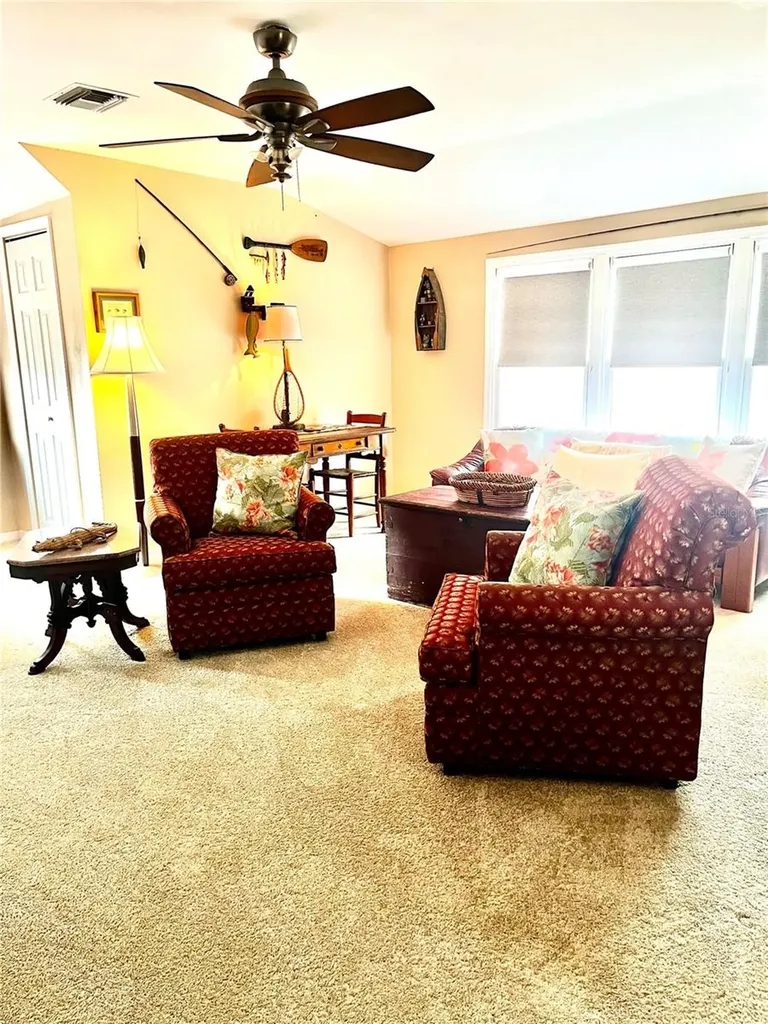 908 N Clayton Street Mount Dora FL 32757