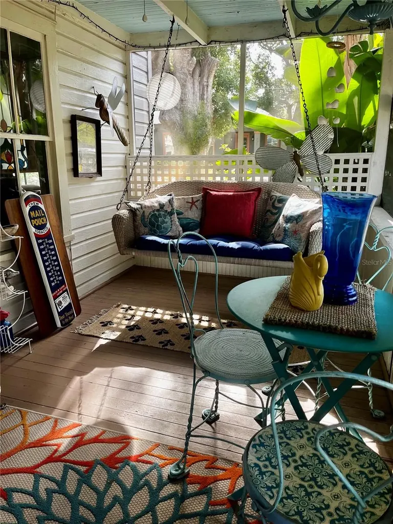 908 N Clayton Street Mount Dora FL 32757