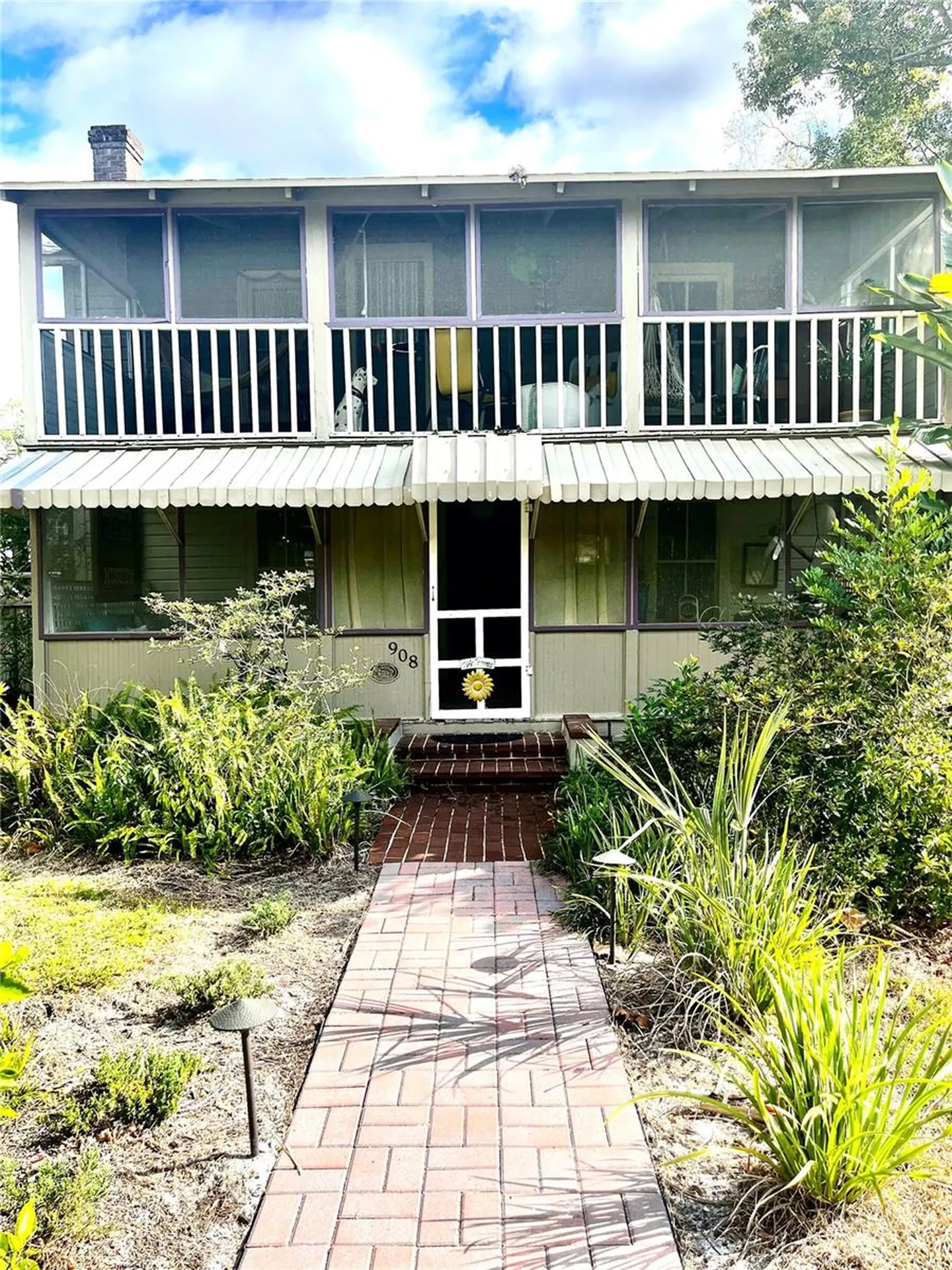 908 N Clayton Street Mount Dora FL 32757