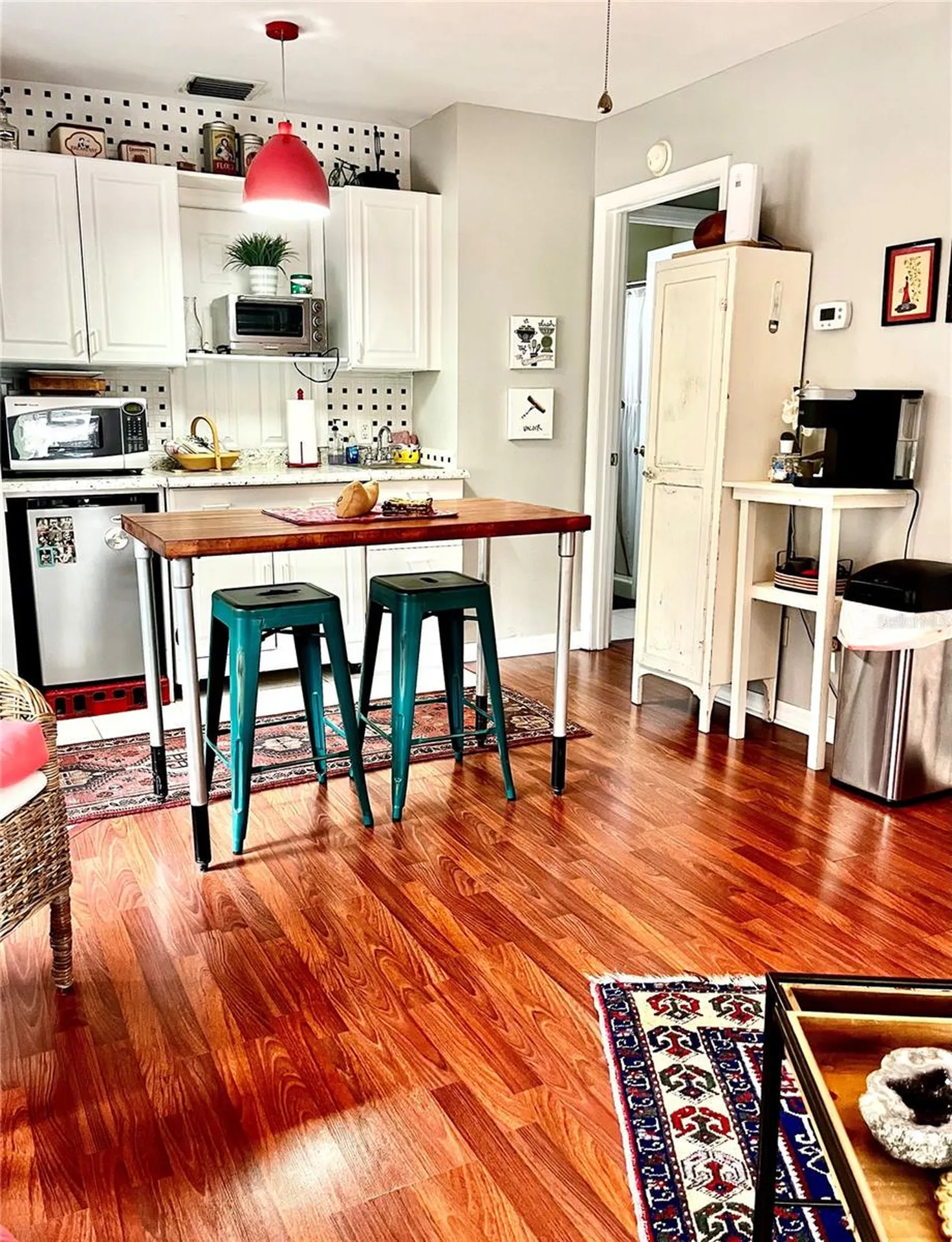 908 N Clayton Street Mount Dora FL 32757