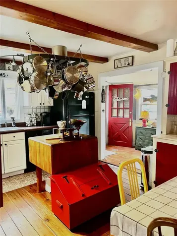 908 N Clayton Street Mount Dora FL 32757