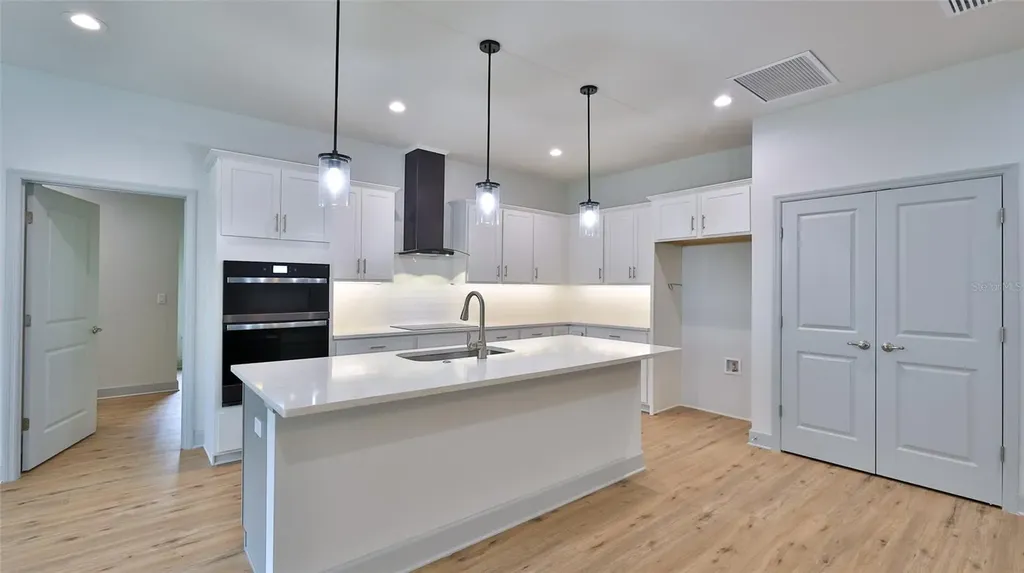 407 Palm Drive New Smyrna Beach FL 32168