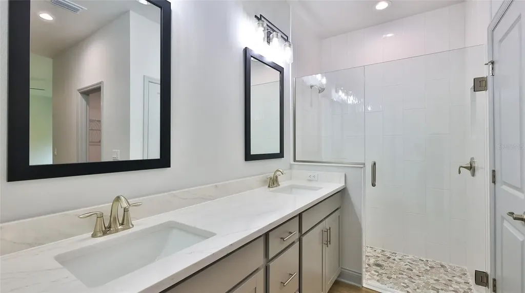 407 Palm Drive New Smyrna Beach FL 32168