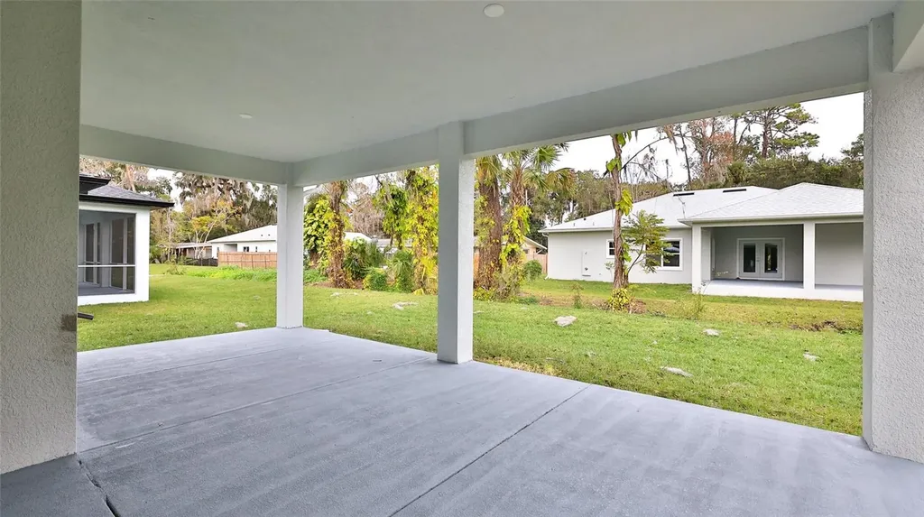 407 Palm Drive New Smyrna Beach FL 32168
