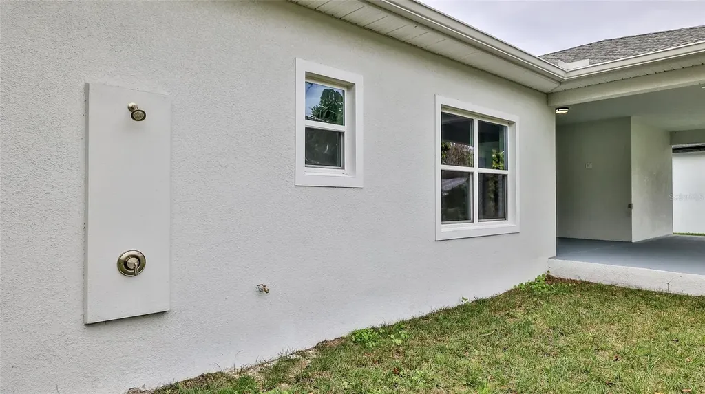 407 Palm Drive New Smyrna Beach FL 32168