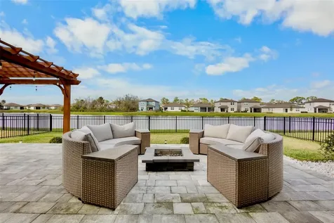 8806 Windlass Cove Parrish FL 34219
