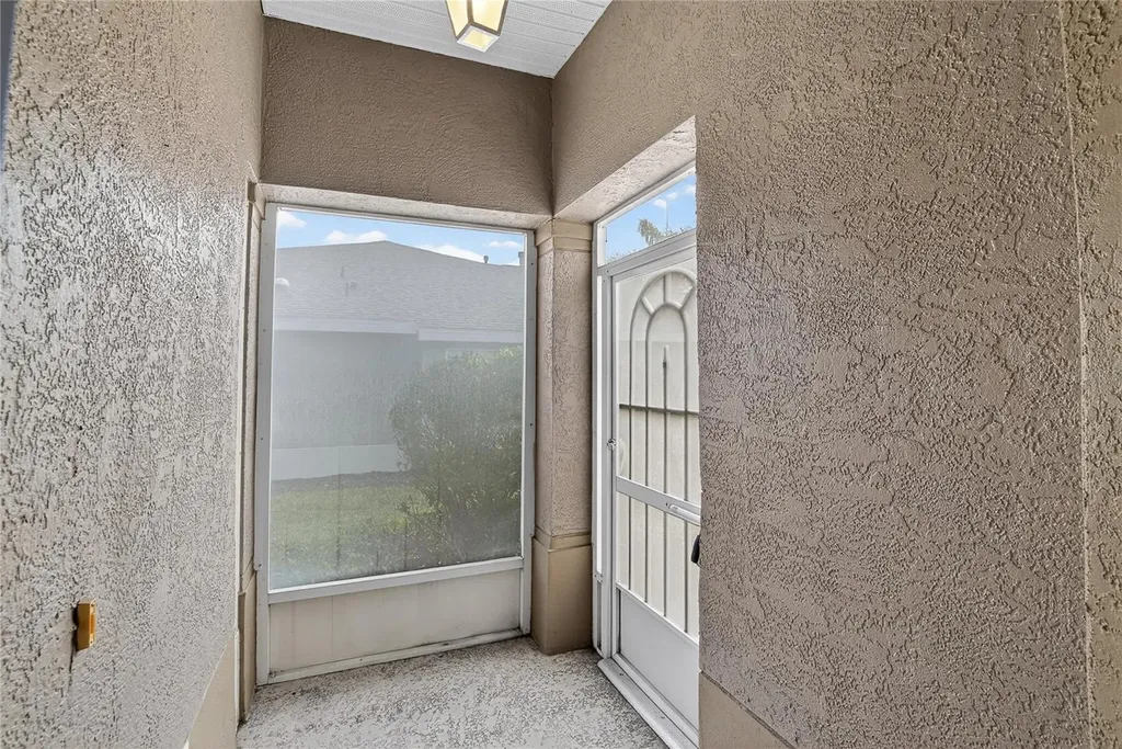 1148 Corinth Greens Drive Sun City Center FL 33573