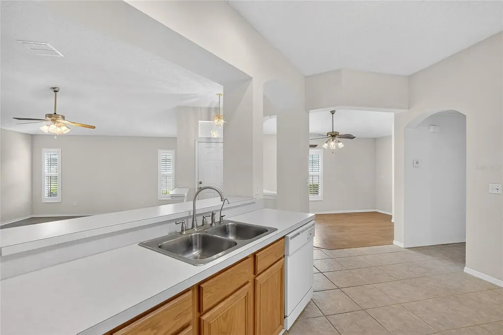 1148 Corinth Greens Drive Sun City Center FL 33573