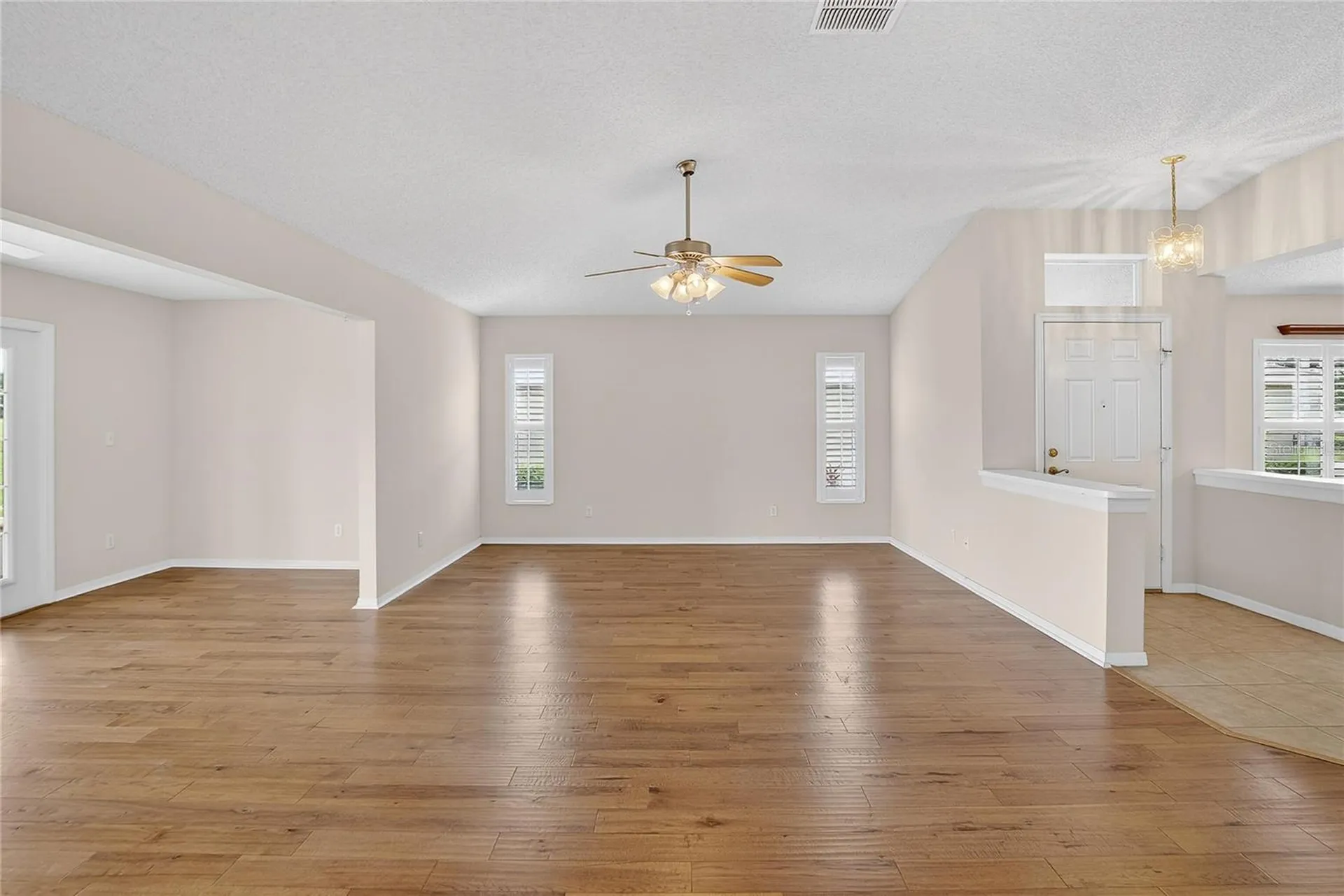1148 Corinth Greens Drive Sun City Center FL 33573