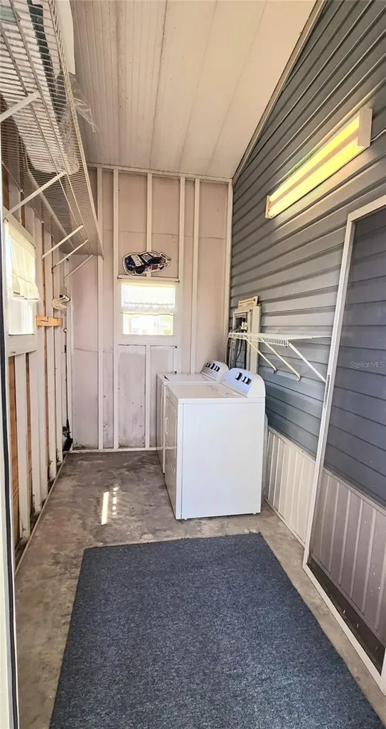 50989 Highway 27 Davenport FL 33897