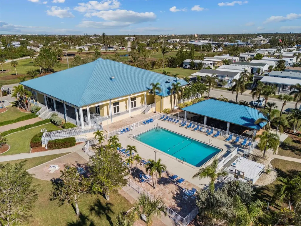 27 Freeman Avenue Punta Gorda FL 33950