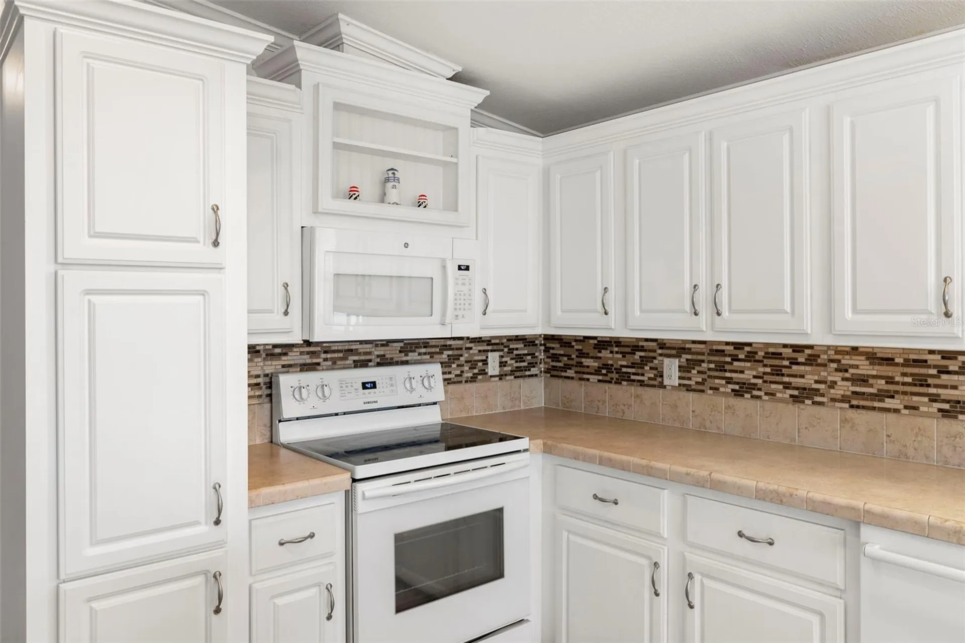 27 Freeman Avenue Punta Gorda FL 33950