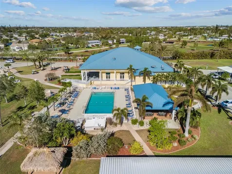 27 Freeman Avenue Punta Gorda FL 33950