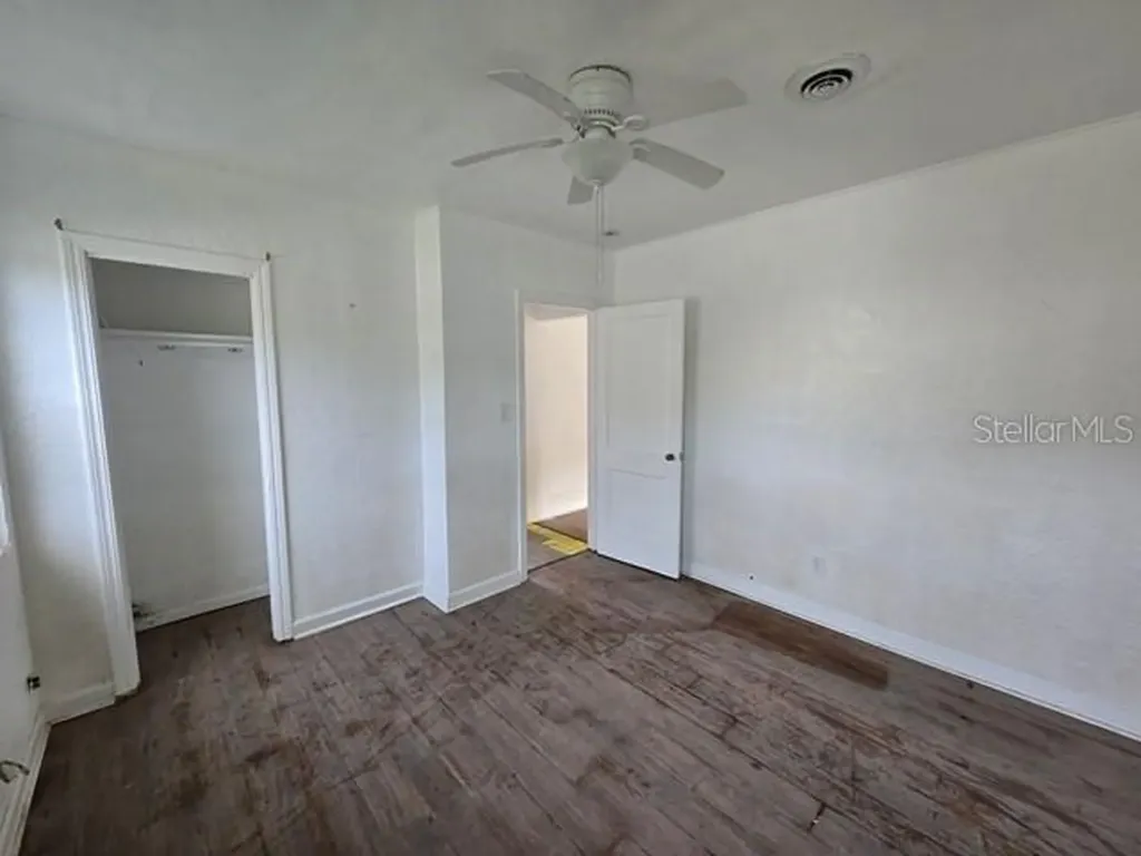 3615 Higel Avenue Sarasota FL 34242