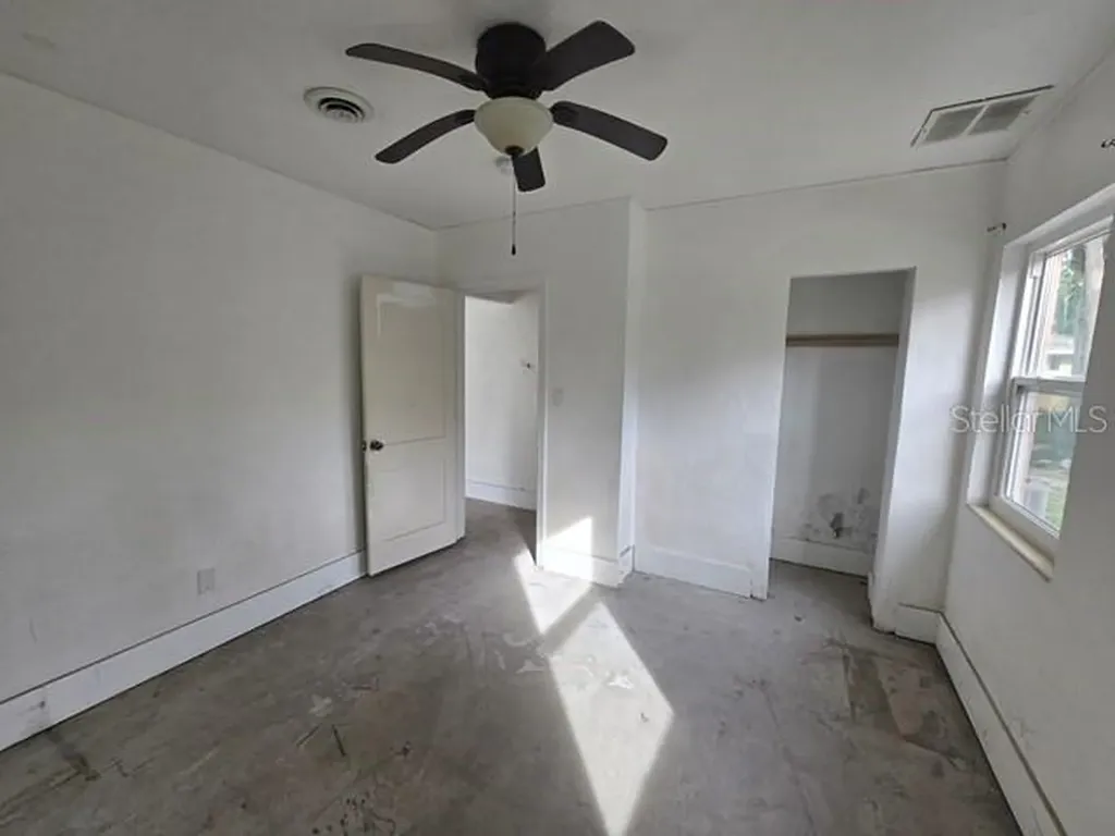 3615 Higel Avenue Sarasota FL 34242