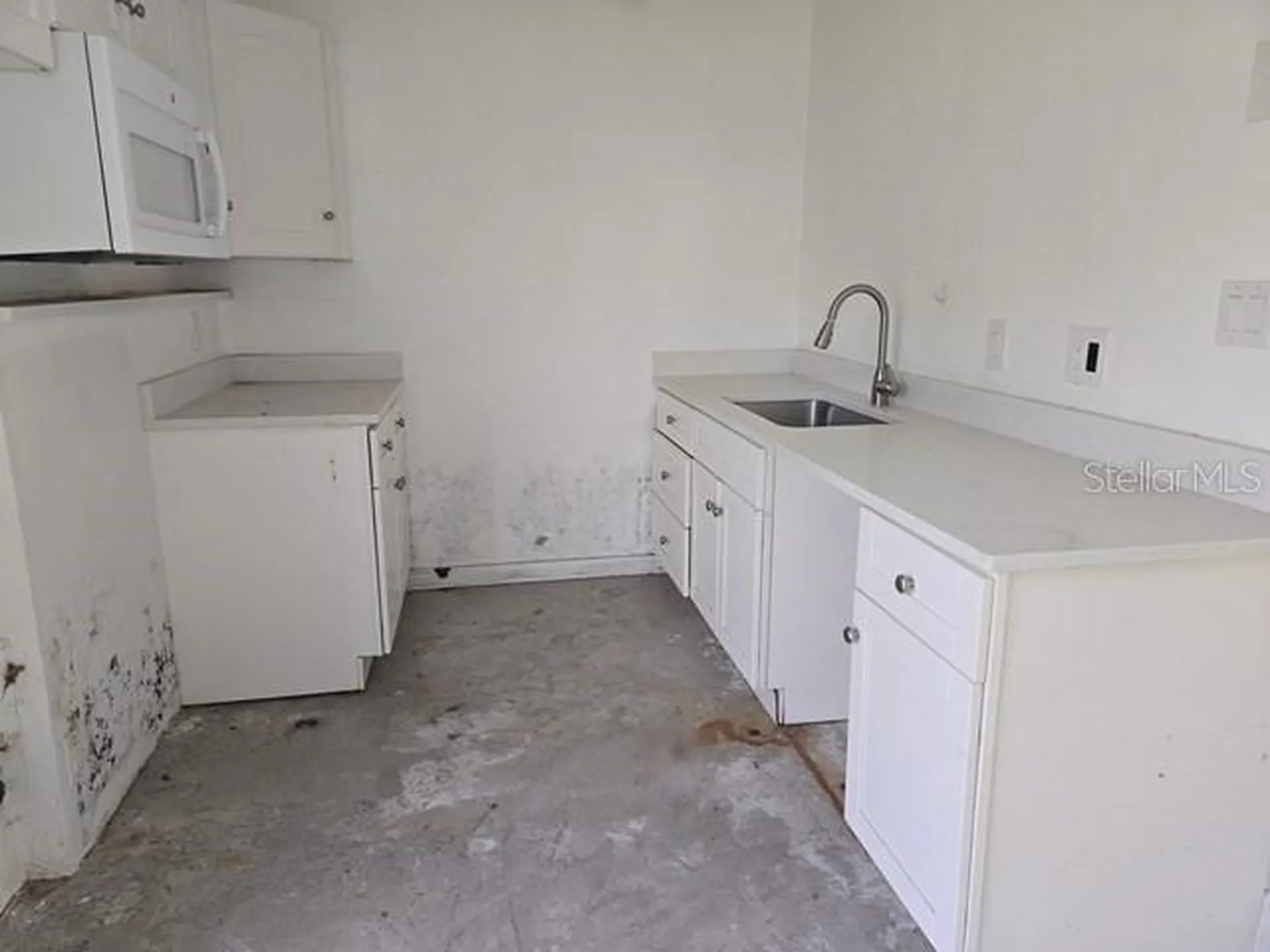 3615 Higel Avenue Sarasota FL 34242