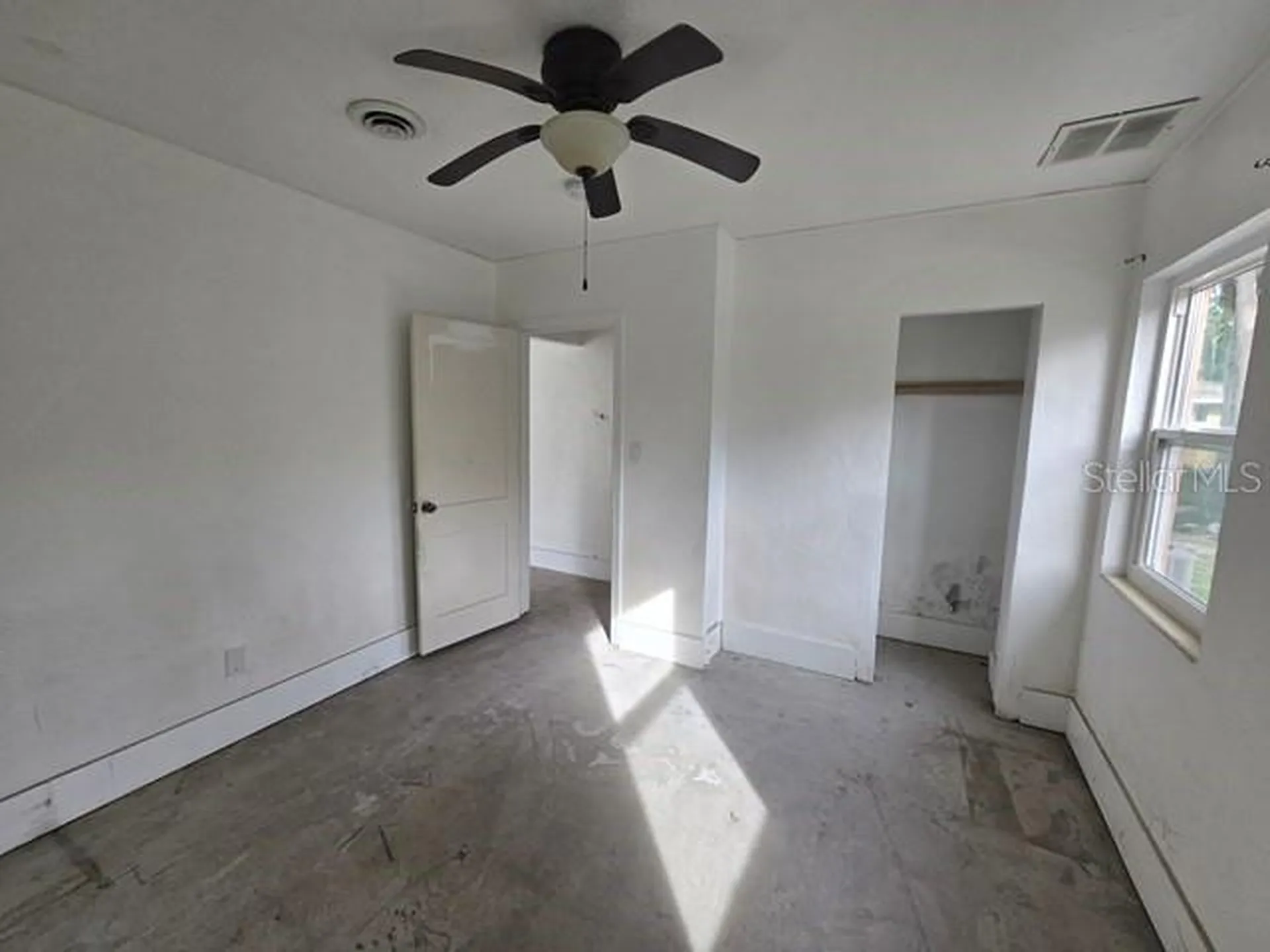 3615 Higel Avenue Sarasota FL 34242