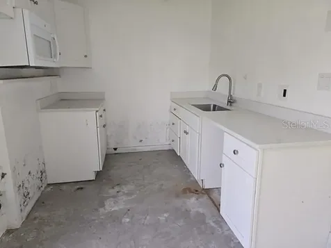 3615 Higel Avenue Sarasota FL 34242