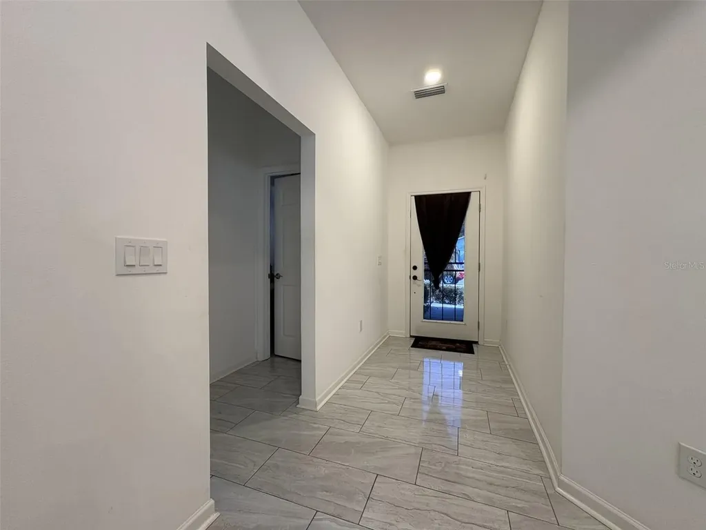22 Deacon Jones Boulevard Orlando FL 32810