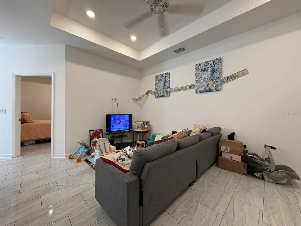 22 Deacon Jones Boulevard Orlando FL 32810