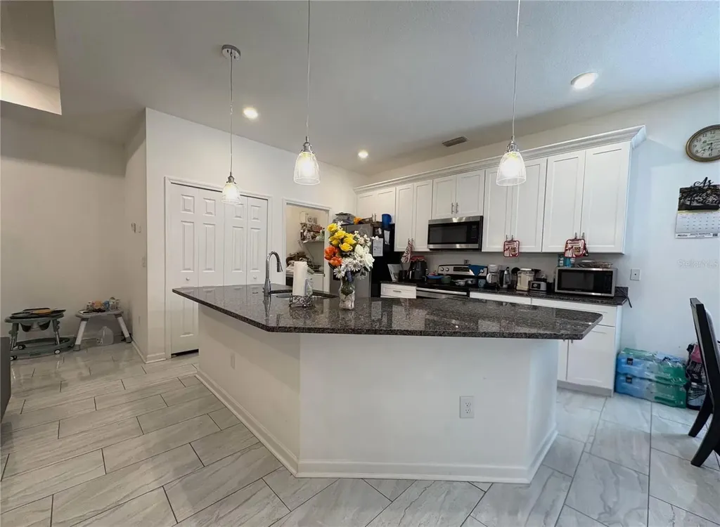 22 Deacon Jones Boulevard Orlando FL 32810