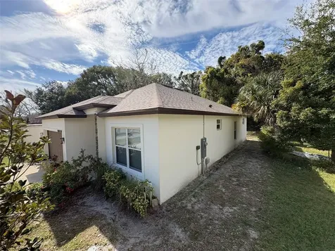 22 Deacon Jones Boulevard Orlando FL 32810