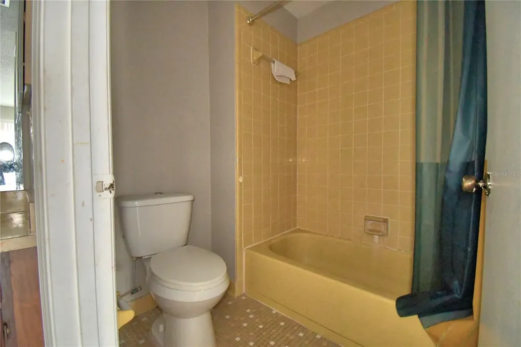 573 Hunter Circle Kissimmee FL 34758