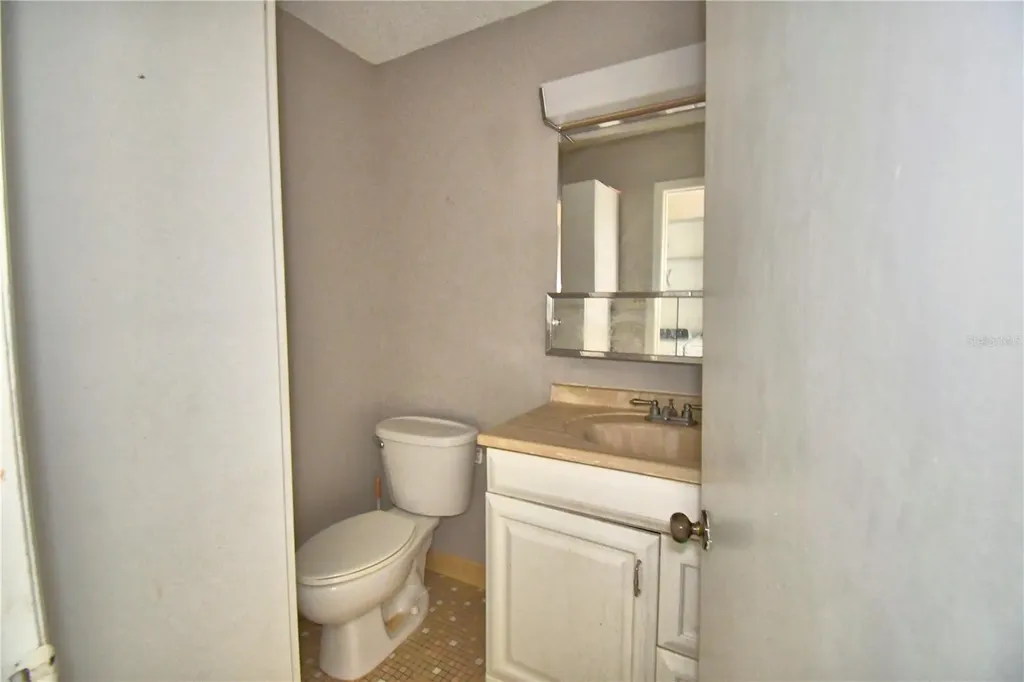 573 Hunter Circle Kissimmee FL 34758