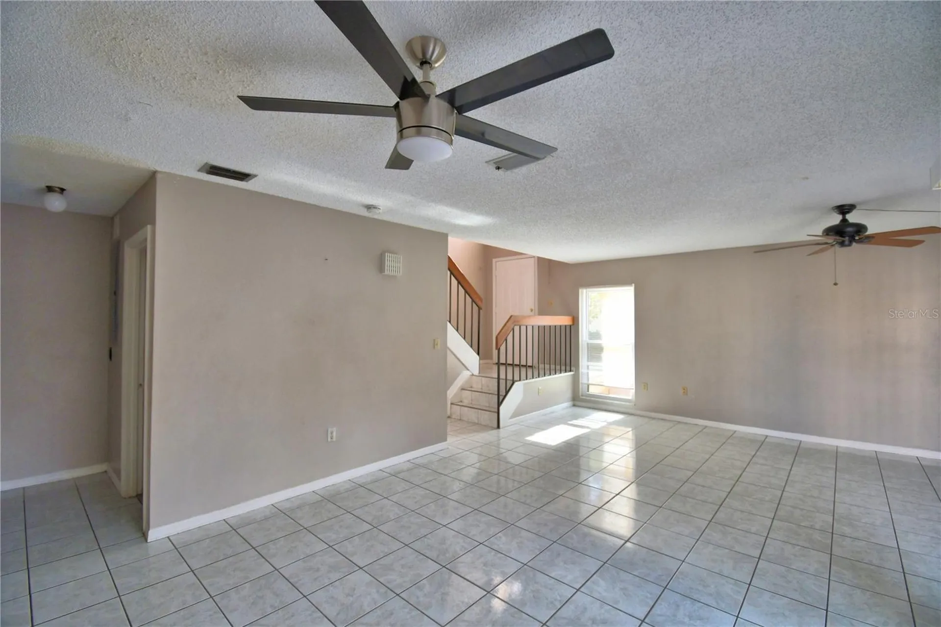 573 Hunter Circle Kissimmee FL 34758