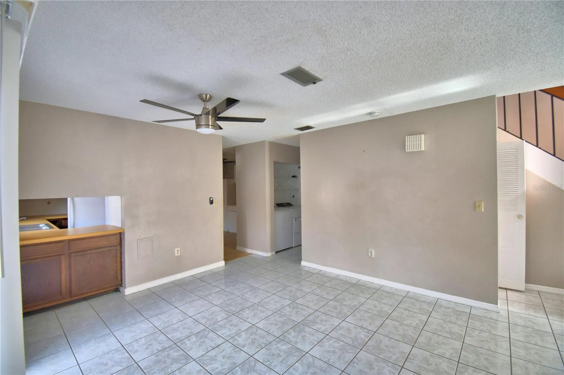 573 Hunter Circle Kissimmee FL 34758