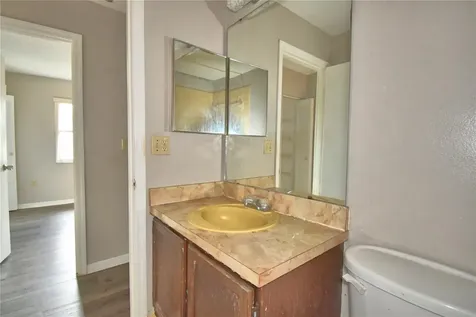 573 Hunter Circle Kissimmee FL 34758