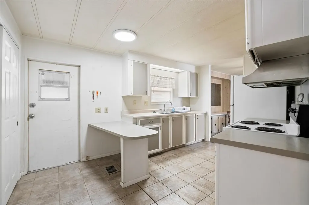 12119 Bonanza Drive Hudson FL 34667