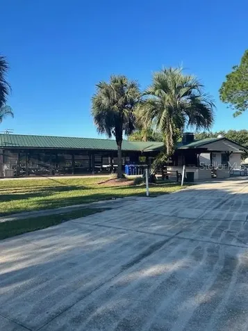 79 Eagle Point S Osteen FL 32764