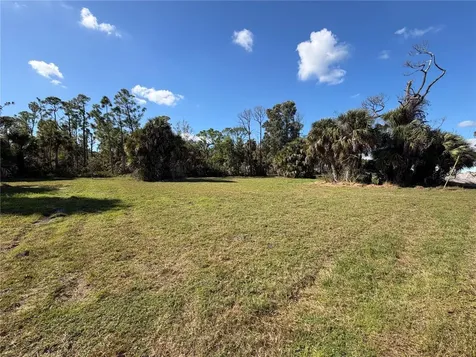 24501 Yacht Club Boulevard Punta Gorda FL 33955