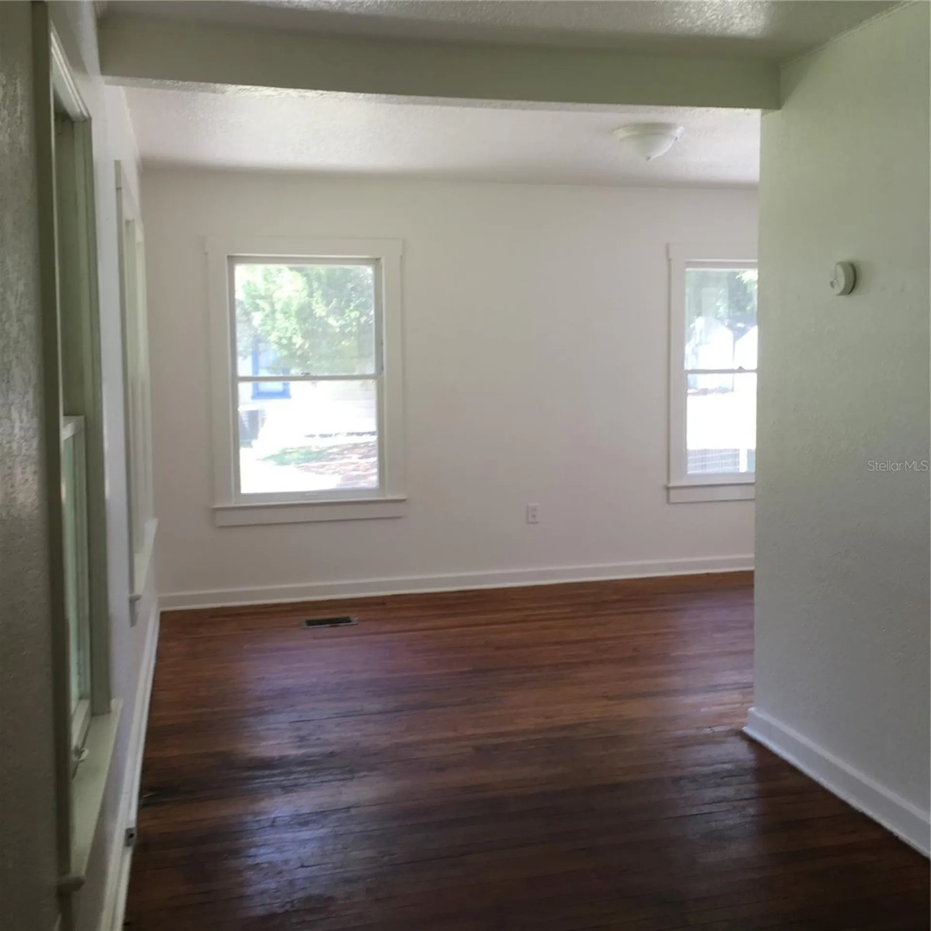 13785 S Highway 25 Ocklawaha FL 32179