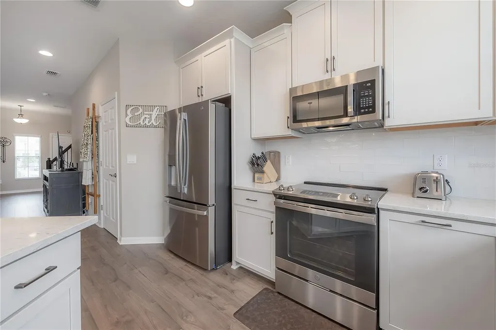 2469 Stapleford Place Wesley Chapel FL 33543