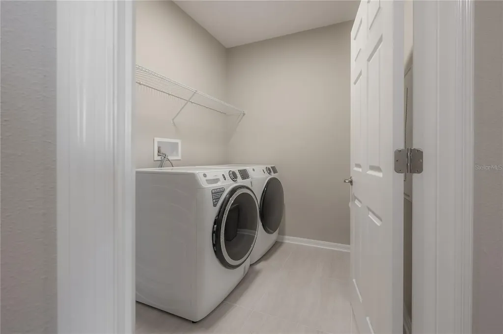 2469 Stapleford Place Wesley Chapel FL 33543