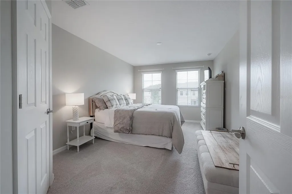 2469 Stapleford Place Wesley Chapel FL 33543