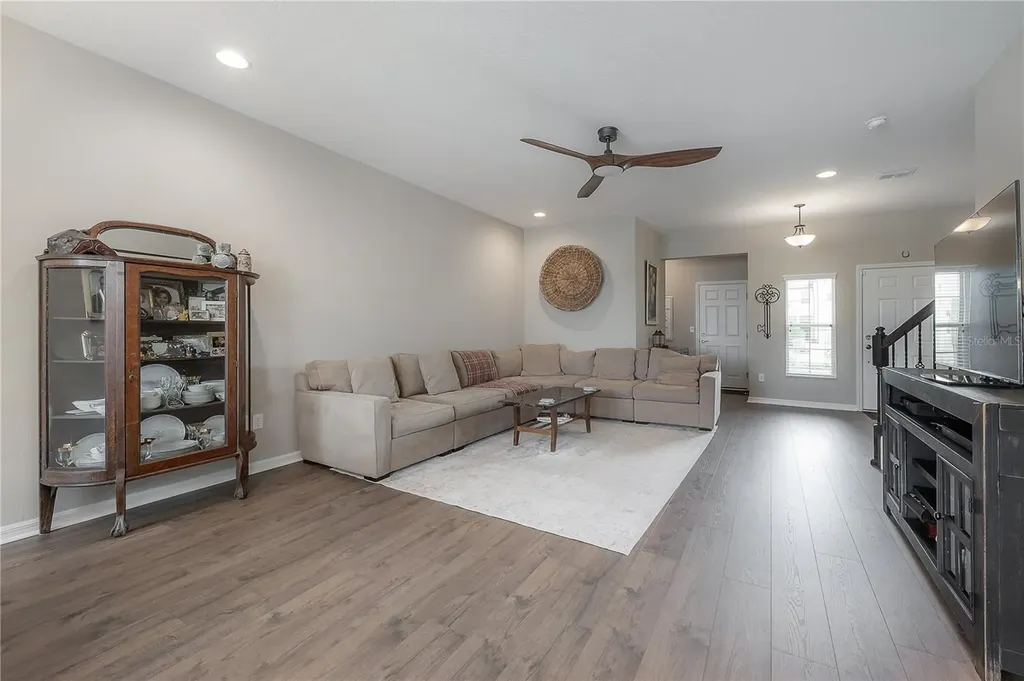 2469 Stapleford Place Wesley Chapel FL 33543