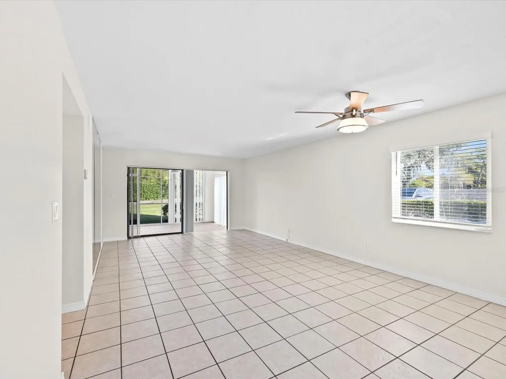 2737 Enterprise Road E Clearwater FL 33759