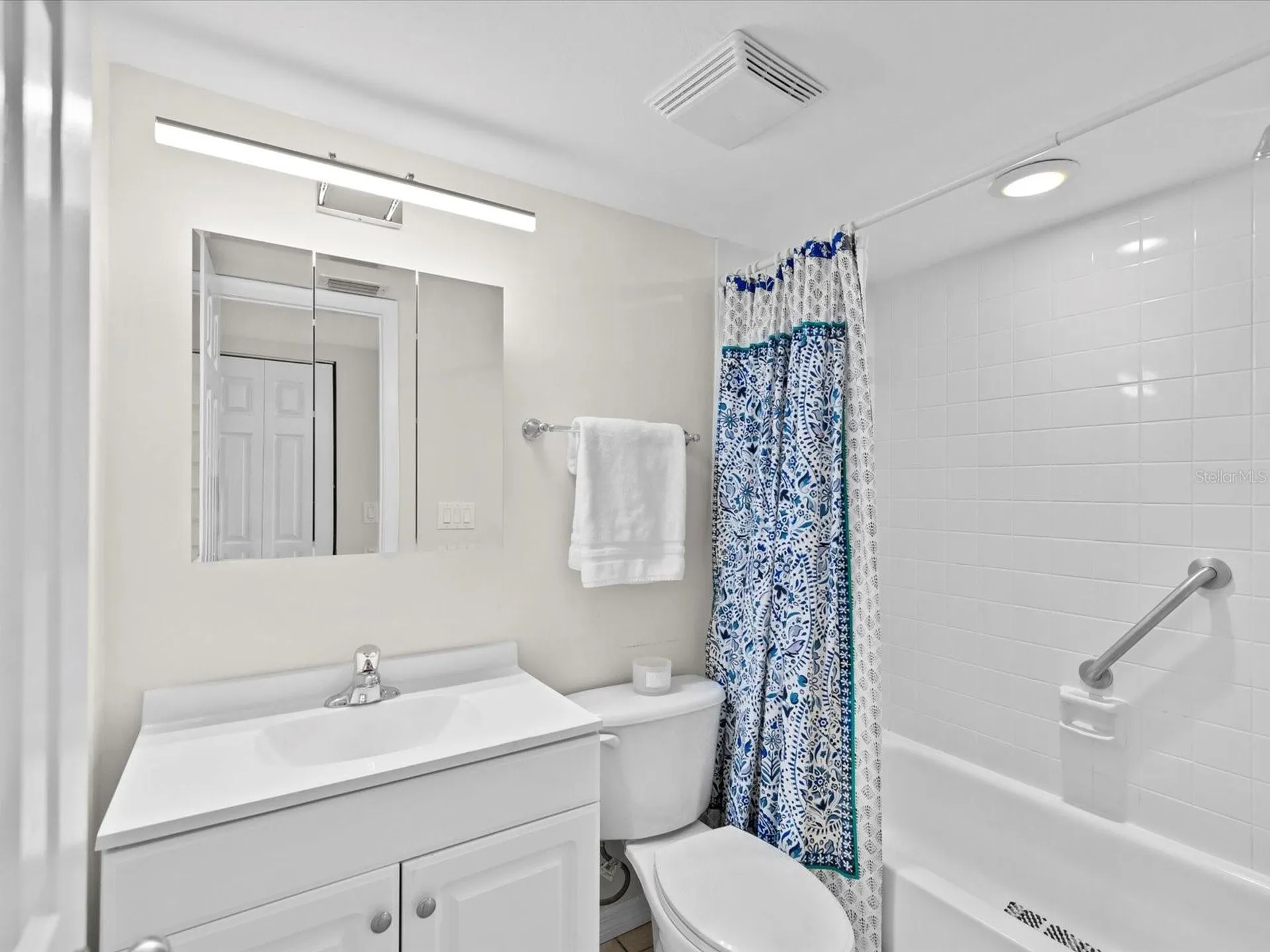 2737 Enterprise Road E Clearwater FL 33759